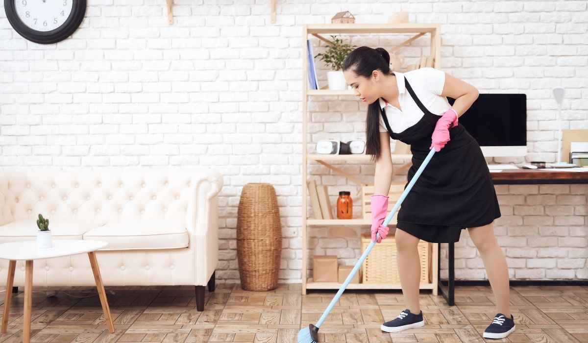 Almanya’da Eggstätt’de Ev Yardımcısı & Çocuk Bakıcısı – Minijob Fırsatı! (İlan İncelemesi)